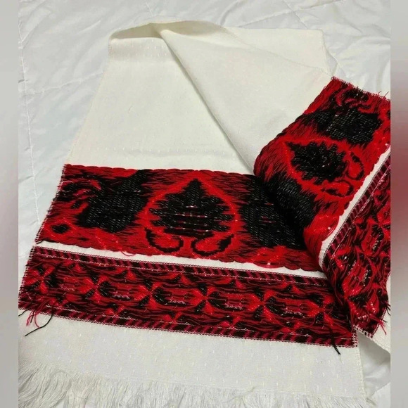 Greek Chicken Rooster Embroidered Vintage Table
Runner 80's Vintage Kitschy Fun - Picture 5 of 13